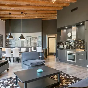 Midtown Luxury By Sweett Appartement