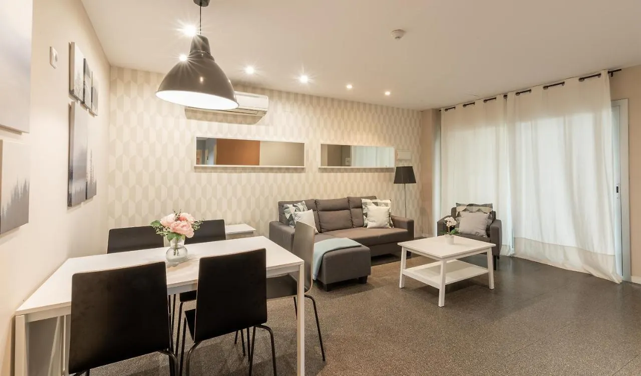 Residencia Universitaria Resa Campus Del Mar Barcelona 0*,