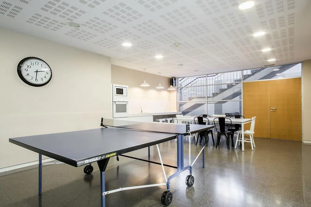 Residencia Universitaria Resa Campus Del Mar Barcelona 0*,